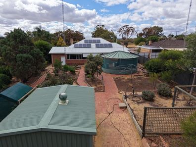 25 MacDonald Street, Quairading WA 6383