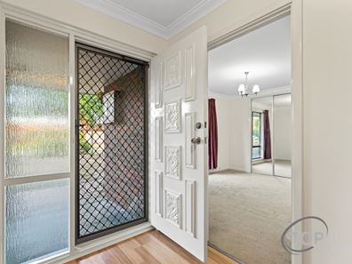 8 Illyarrie Place, Willetton WA 6155
