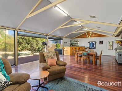 5 Towning Street, Embleton WA 6062