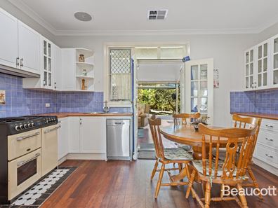 5 Towning Street, Embleton WA 6062
