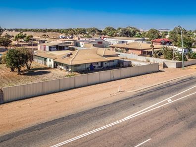 279 Edward Road, Meru WA 6530