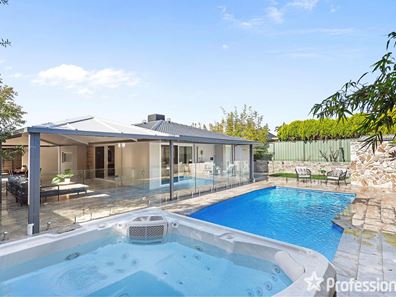 43 Moolanda Boulevard, Kingsley WA 6026