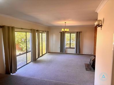 47 Henley Street, Como WA 6152