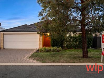 37 Rickett Street, Haynes WA 6112