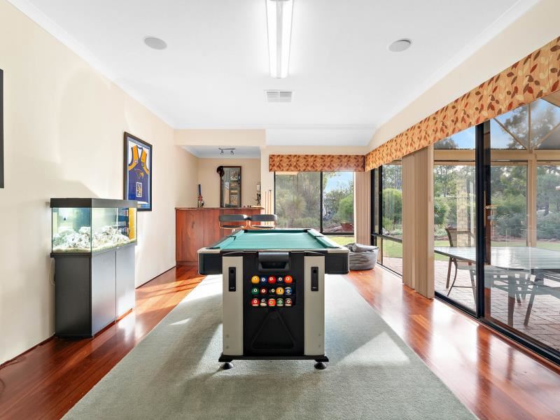 17 Darling Range Drive, Bedfordale
