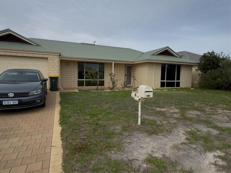 6 Doreen Pass, Wandina