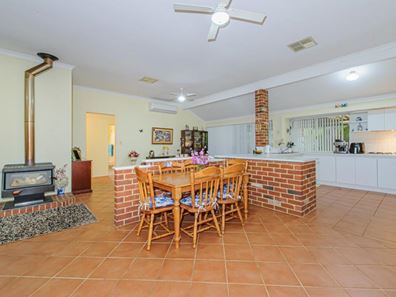 3 Cityview Crescent, Ellenbrook WA 6069