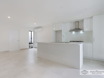 34B Yangebup Road, Yangebup WA 6164