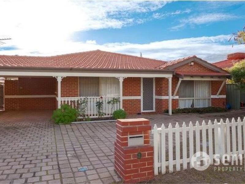 9 Hoult Mews, Atwell WA 6164