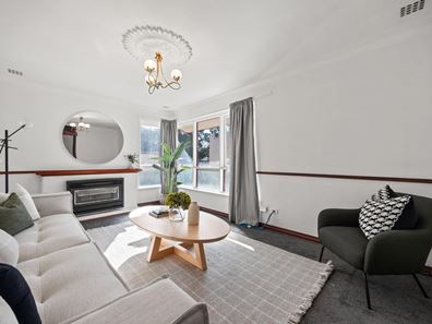 34 Townsend Street, Armadale WA 6112