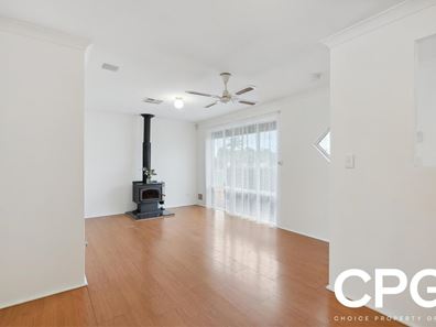 6 Brookside Gardens, Caversham WA 6055