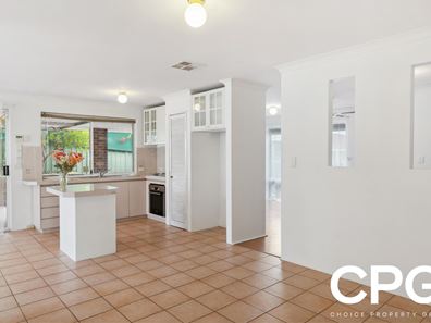 6 Brookside Gardens, Caversham WA 6055
