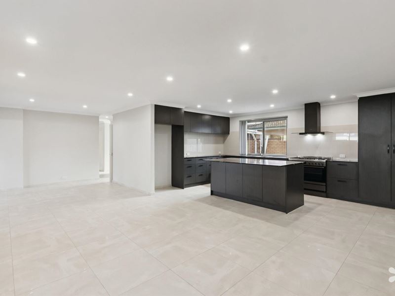 5 Montfort Place, Morley WA 6062