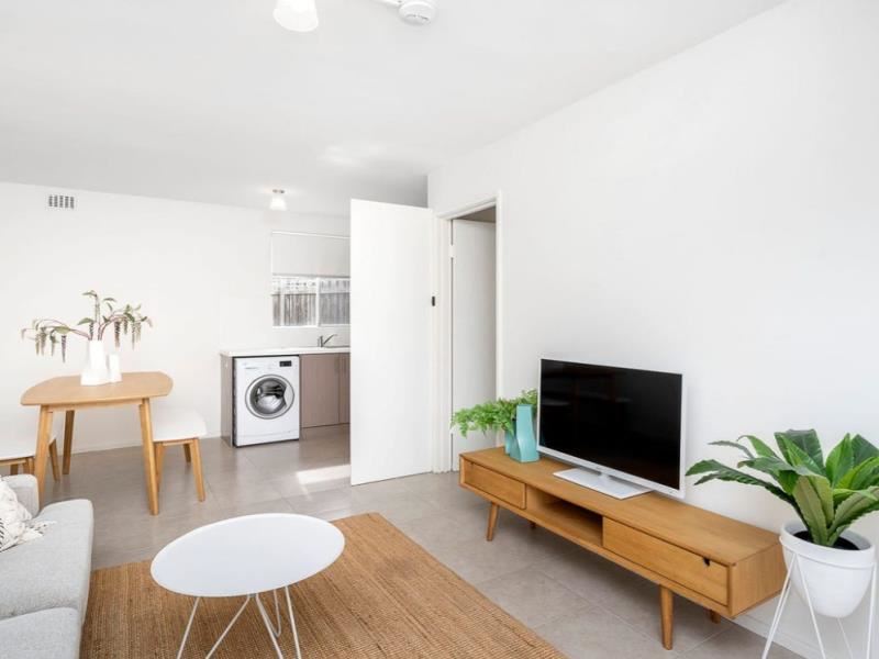 4/76 Deanmore Road, Scarborough WA 6019