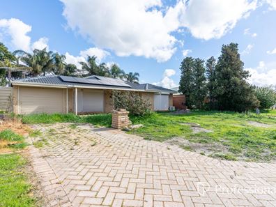 54 Lewis Jones Cross, Stratton WA 6056