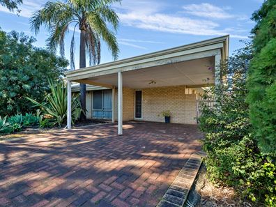 29B Helm Street, Maddington WA 6109