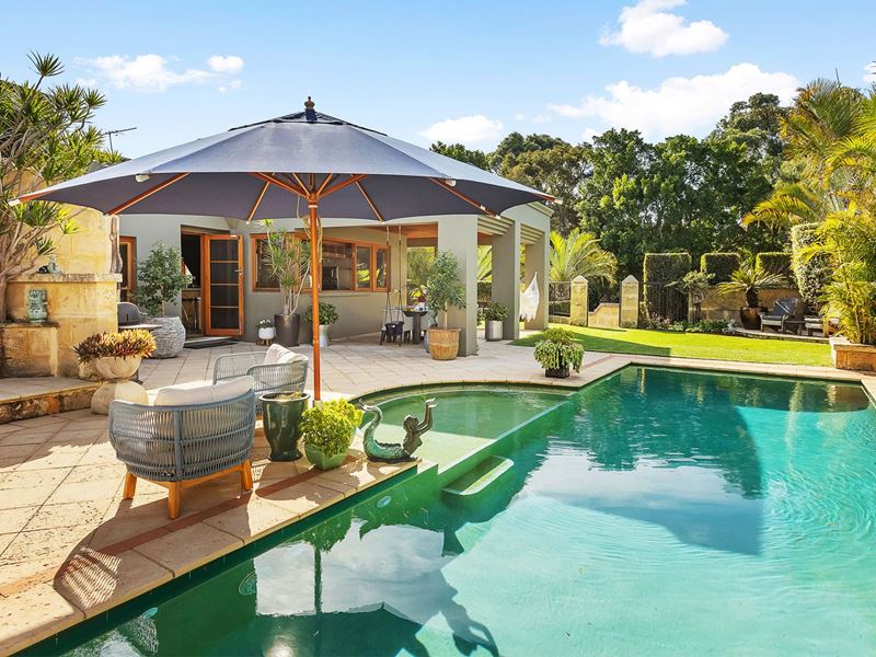 19 Oban Road, City Beach