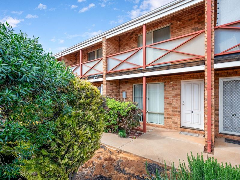 9/32 Shotover Place, South Kalgoorlie