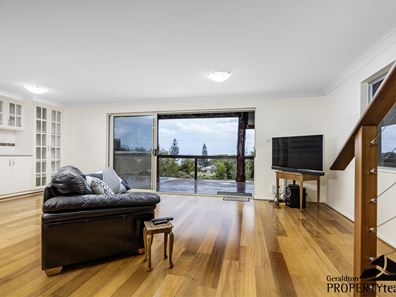 12 Tailer Street, Drummond Cove WA 6532