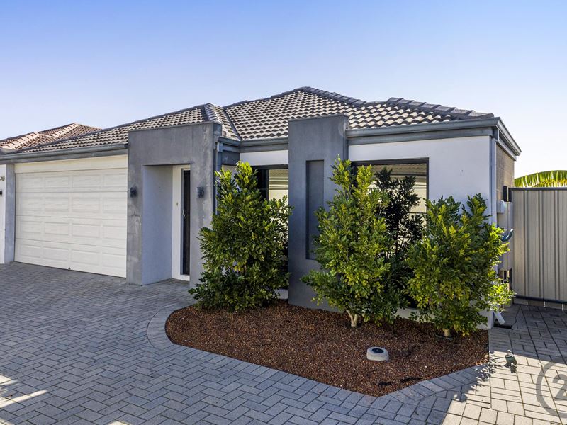 6/323 Pebble Beach Boulevard, Meadow Springs WA 6210