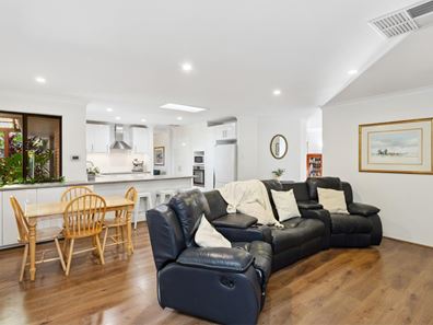 7 Beavis Court, Noranda WA 6062