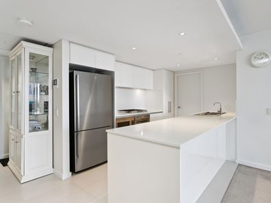 1506/96 Bow River Crescent, Burswood WA 6100