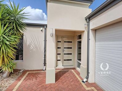 20B Walpole Street, St James WA 6102