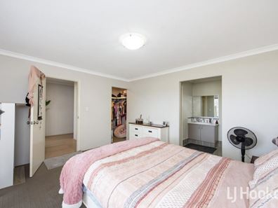 7 Westaway Road, Pinjarra WA 6208