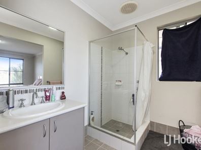 7 Westaway Road, Pinjarra WA 6208