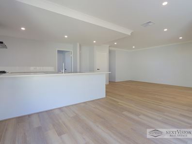 2/22 Angus Avenue, Spearwood WA 6163