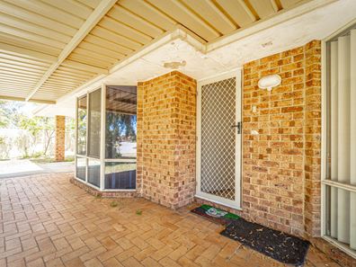 1 Serenoa Court, Warnbro WA 6169