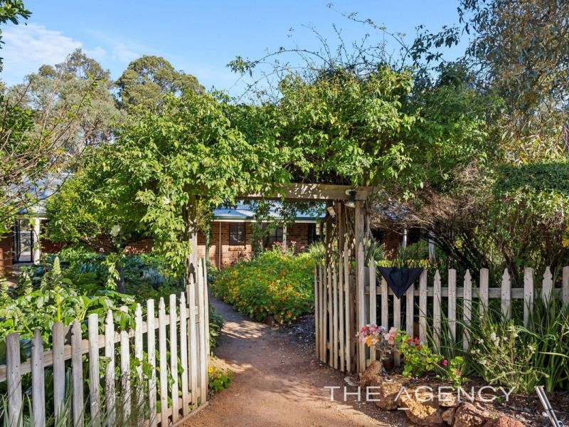 1895 Gill Street, Parkerville