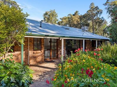 1895 Gill Street, Parkerville WA 6081