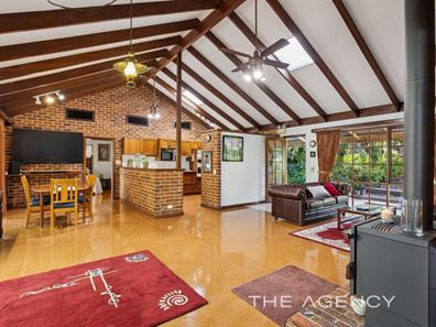 1895 Gill Street, Parkerville WA 6081