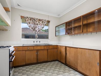 15 England Street, Hamilton Hill WA 6163