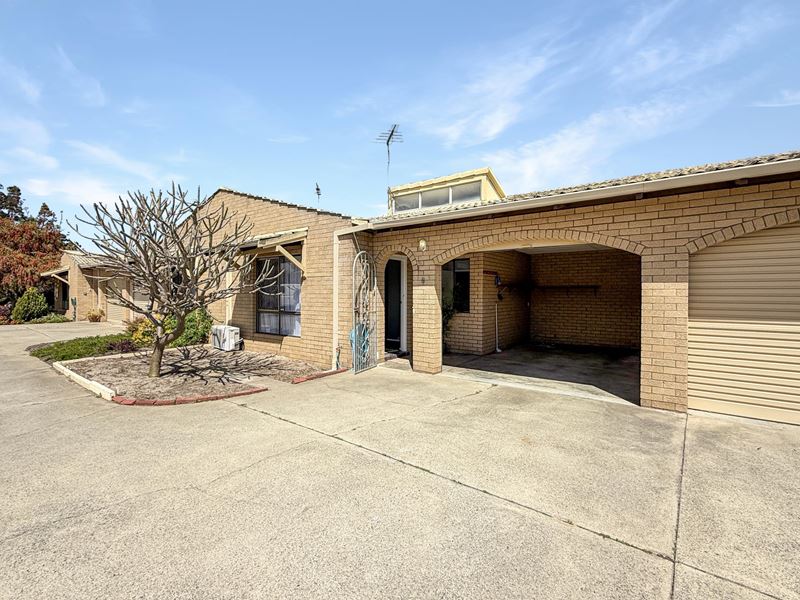 8/4 Merope Close, Rockingham