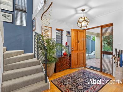 10 Zamia Street, Mount Claremont WA 6010