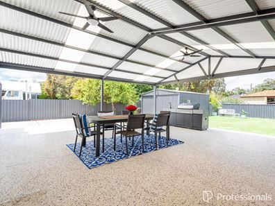 4 Worralda Street, Maida Vale WA 6057