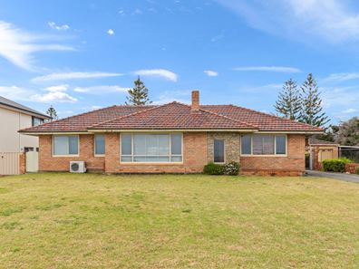 46 Arcadia Drive, Shoalwater WA 6169