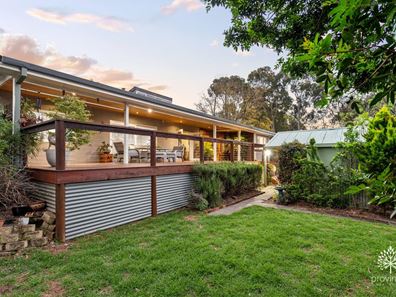 59 Mundaring Weir Road, Kalamunda WA 6076