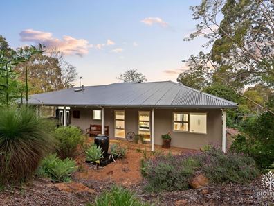 59 Mundaring Weir Road, Kalamunda WA 6076