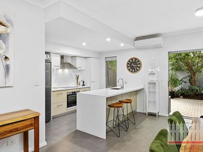 26 Prospector Loop, Bassendean WA 6054