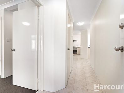 3/10 Davey Street, Mandurah WA 6210
