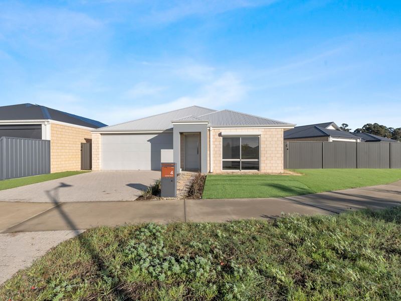 4 Lochern Road, Baldivis