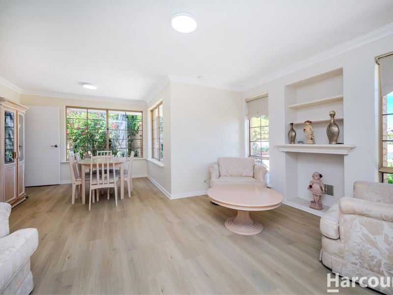 2 Ballantrae Court, Kingsley