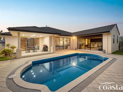 2 Bight Court, San Remo WA 6210