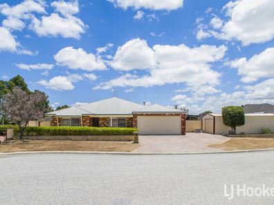 17 Spruce Place, Thornlie WA 6108