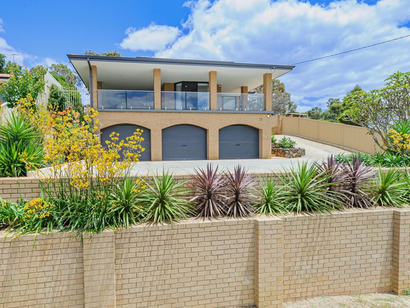 23 Jade Street, Mount Richon WA 6112