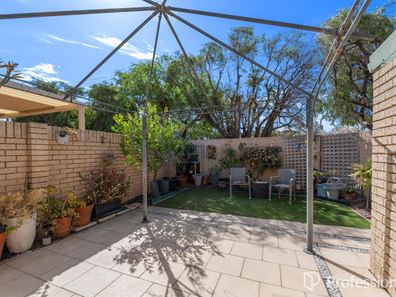 12/2 Railton Place, Dianella WA 6059