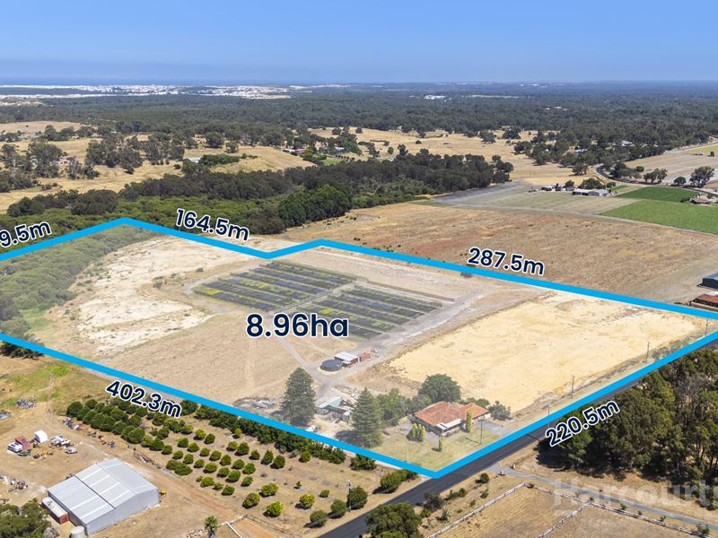 187 Karoborup Road, Carabooda WA 6033